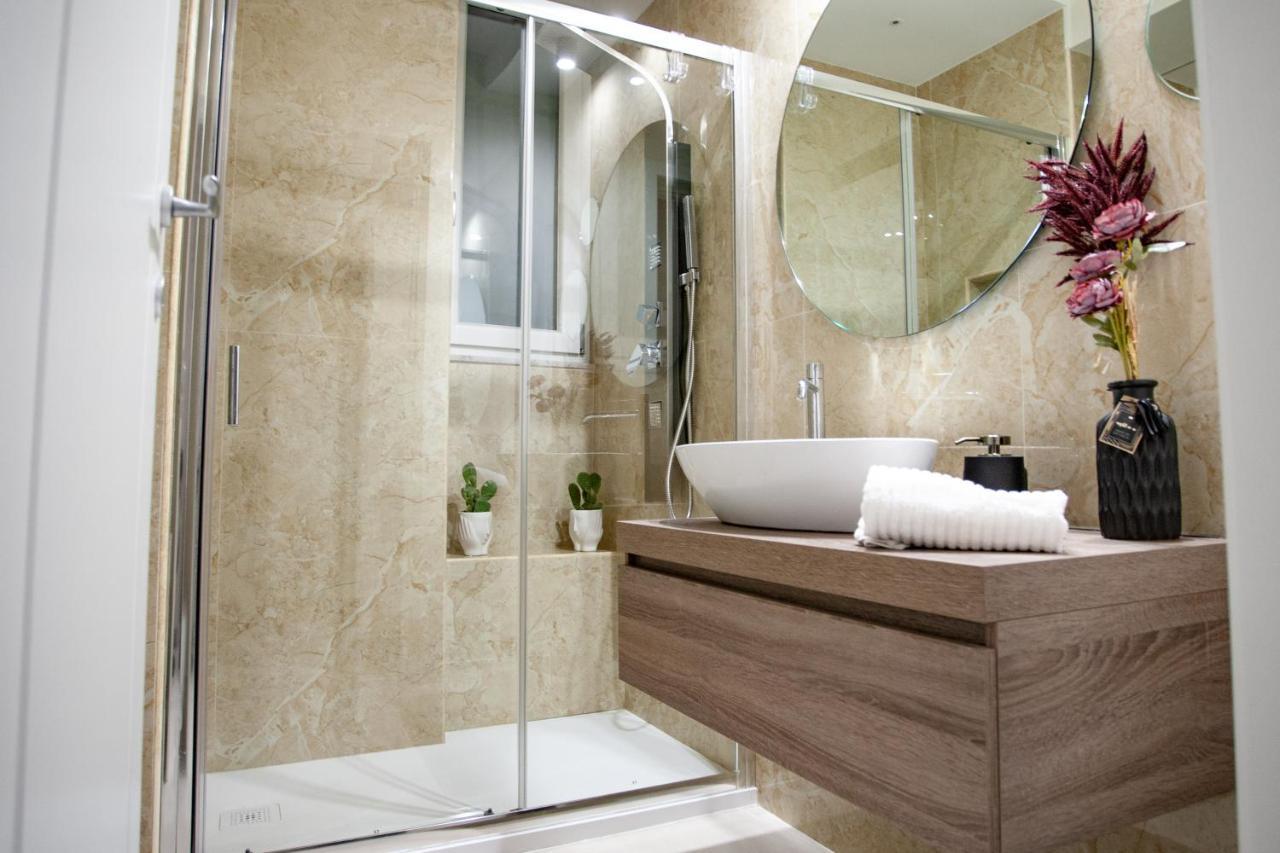 La Chimera Luxury Home 塔兰托 外观 照片